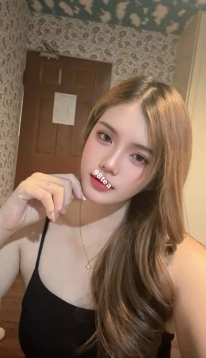 招月