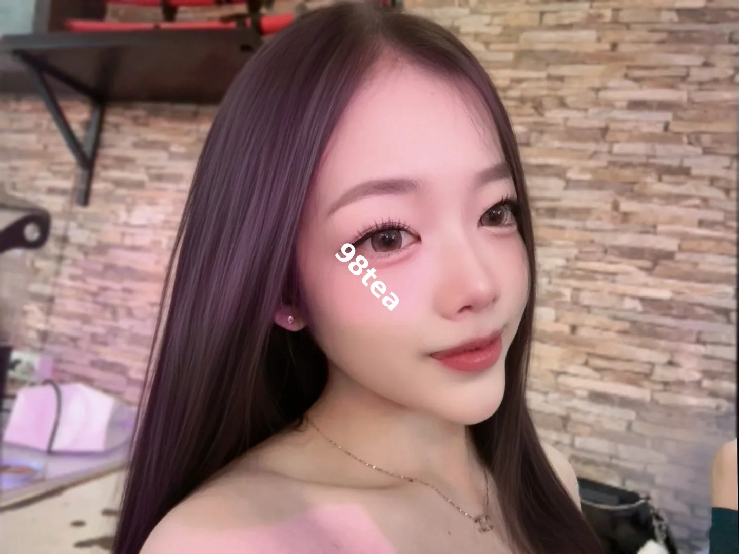 瑞娜
